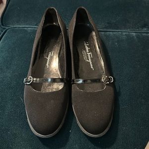 Salvatore Ferragamo Boutique size 9